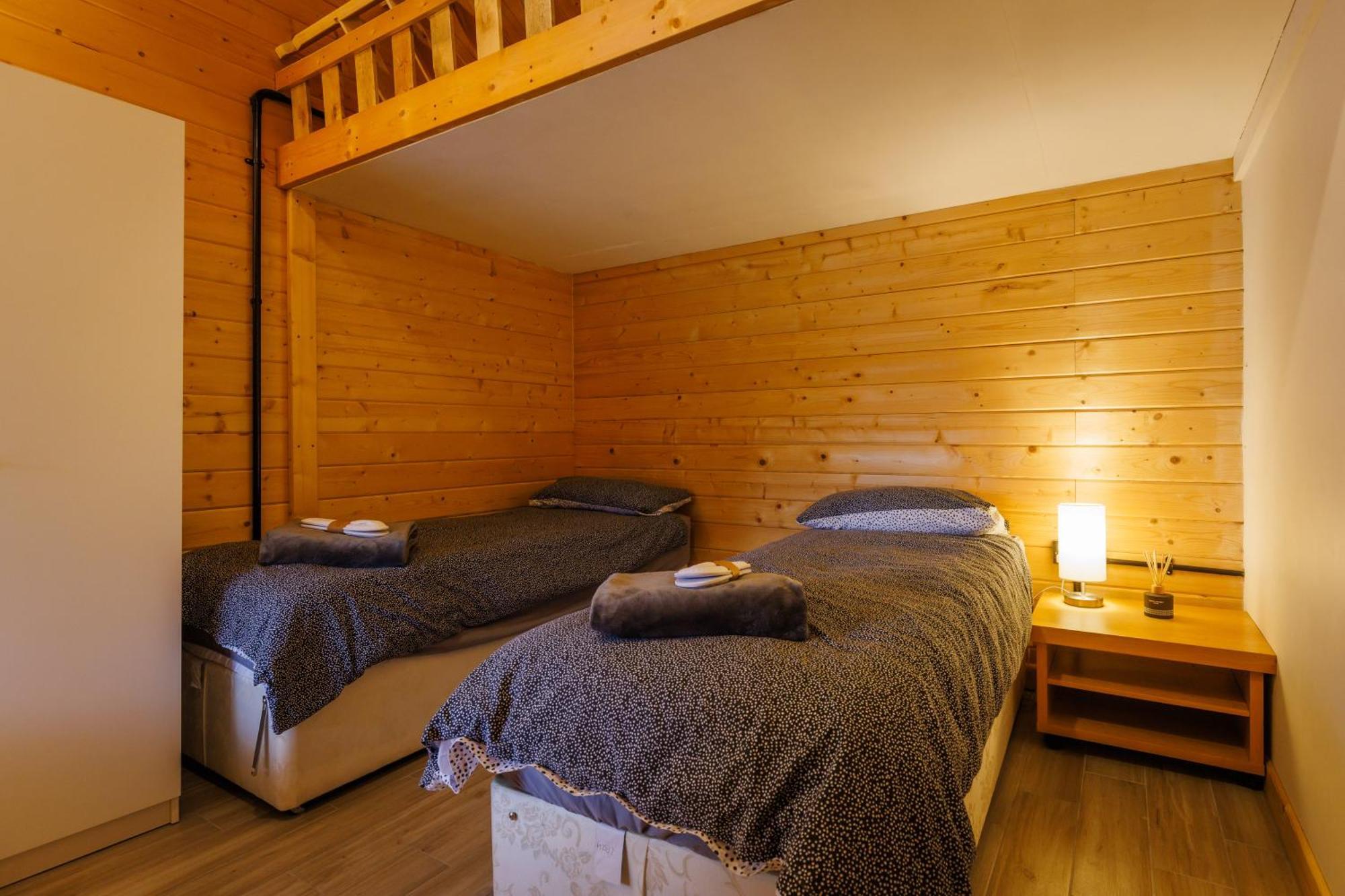 Spacious Cabin Evcharger And Free Parking Near Cambridge מראה חיצוני תמונה
