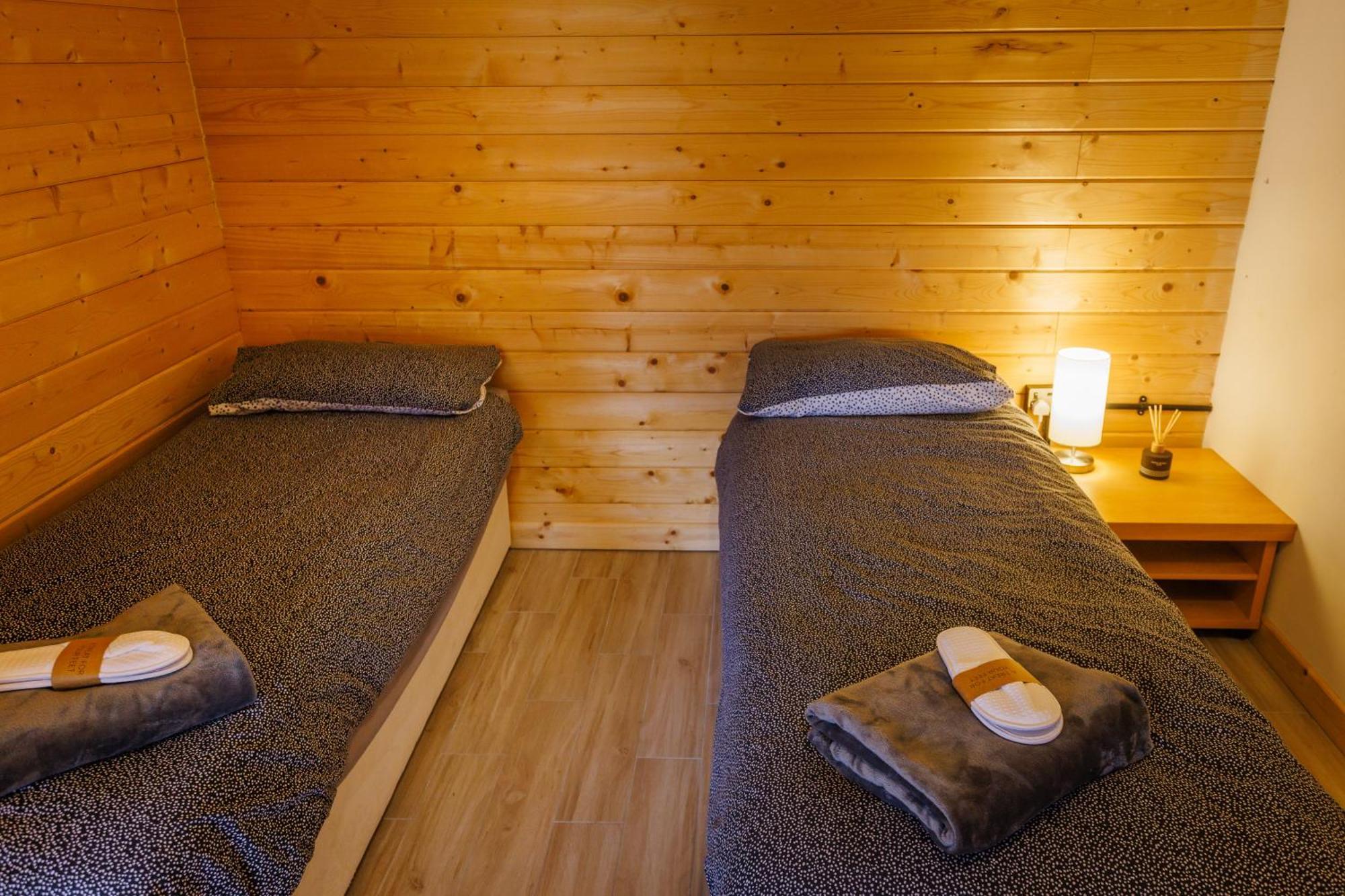 Spacious Cabin Evcharger And Free Parking Near Cambridge מראה חיצוני תמונה