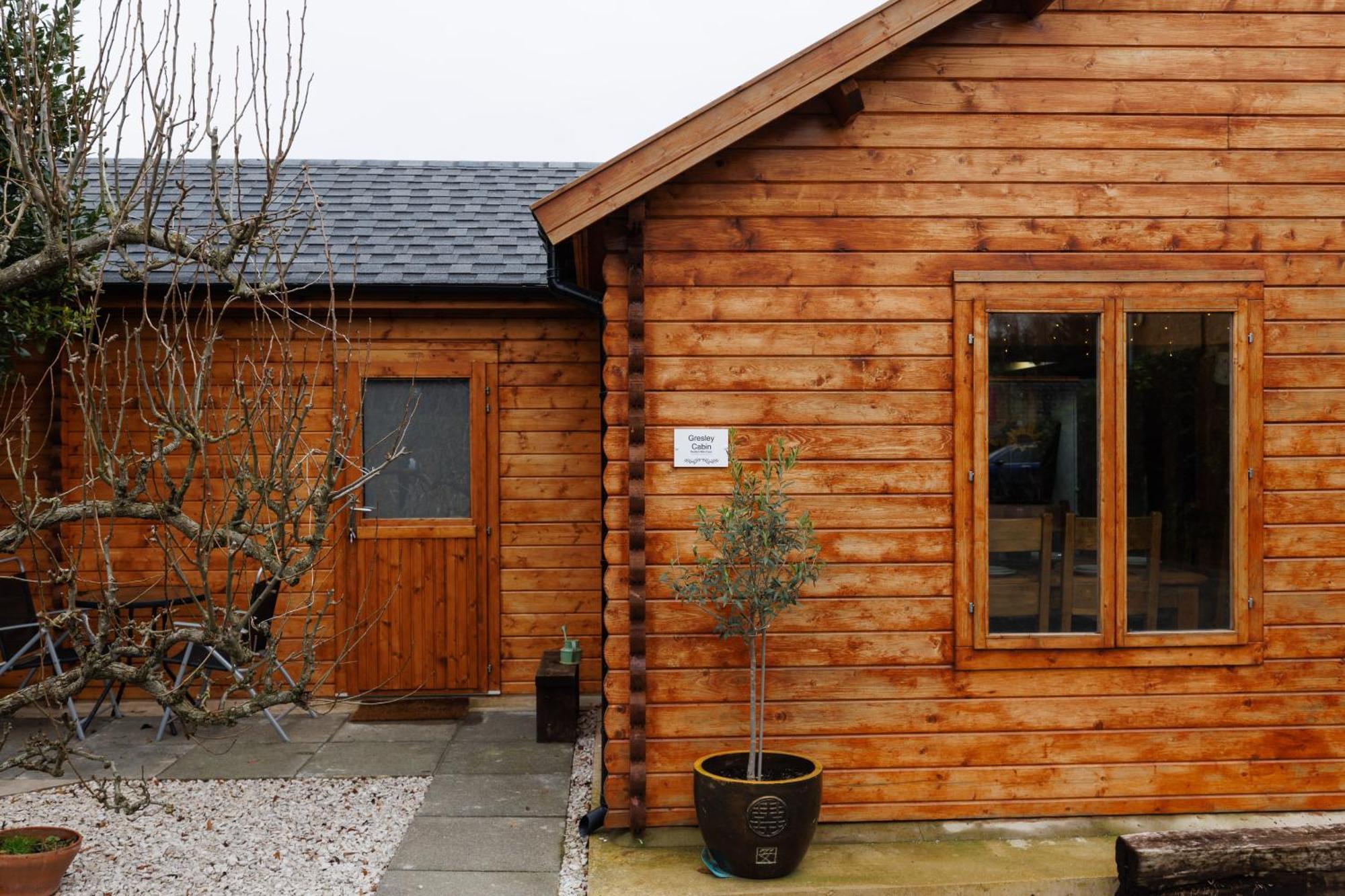 Spacious Cabin Evcharger And Free Parking Near Cambridge מראה חיצוני תמונה