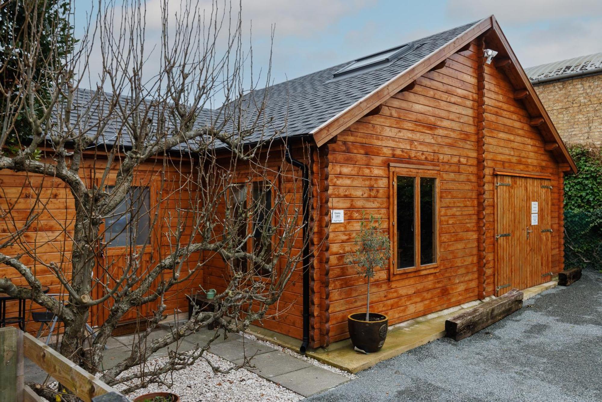 Spacious Cabin Evcharger And Free Parking Near Cambridge מראה חיצוני תמונה