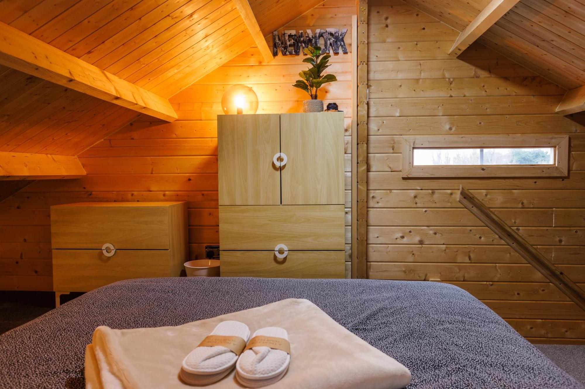 Spacious Cabin Evcharger And Free Parking Near Cambridge מראה חיצוני תמונה